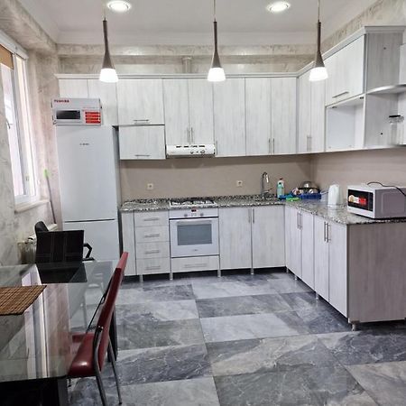 Batumi Flats Leilighet Eksteriør bilde